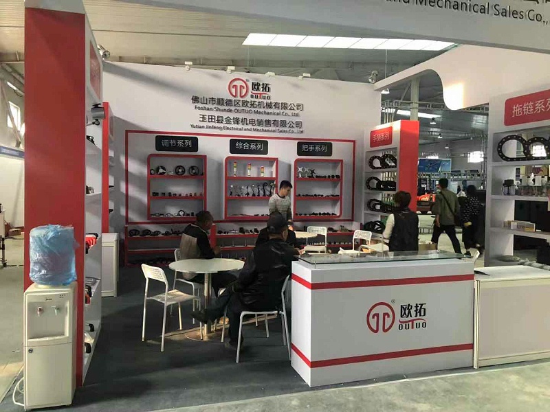 歐拓拉手廠(chǎng)家批發(fā)拉手,內(nèi)波紋手輪,背波紋手輪,橢圓拉手,膠木拉手,方形拉手